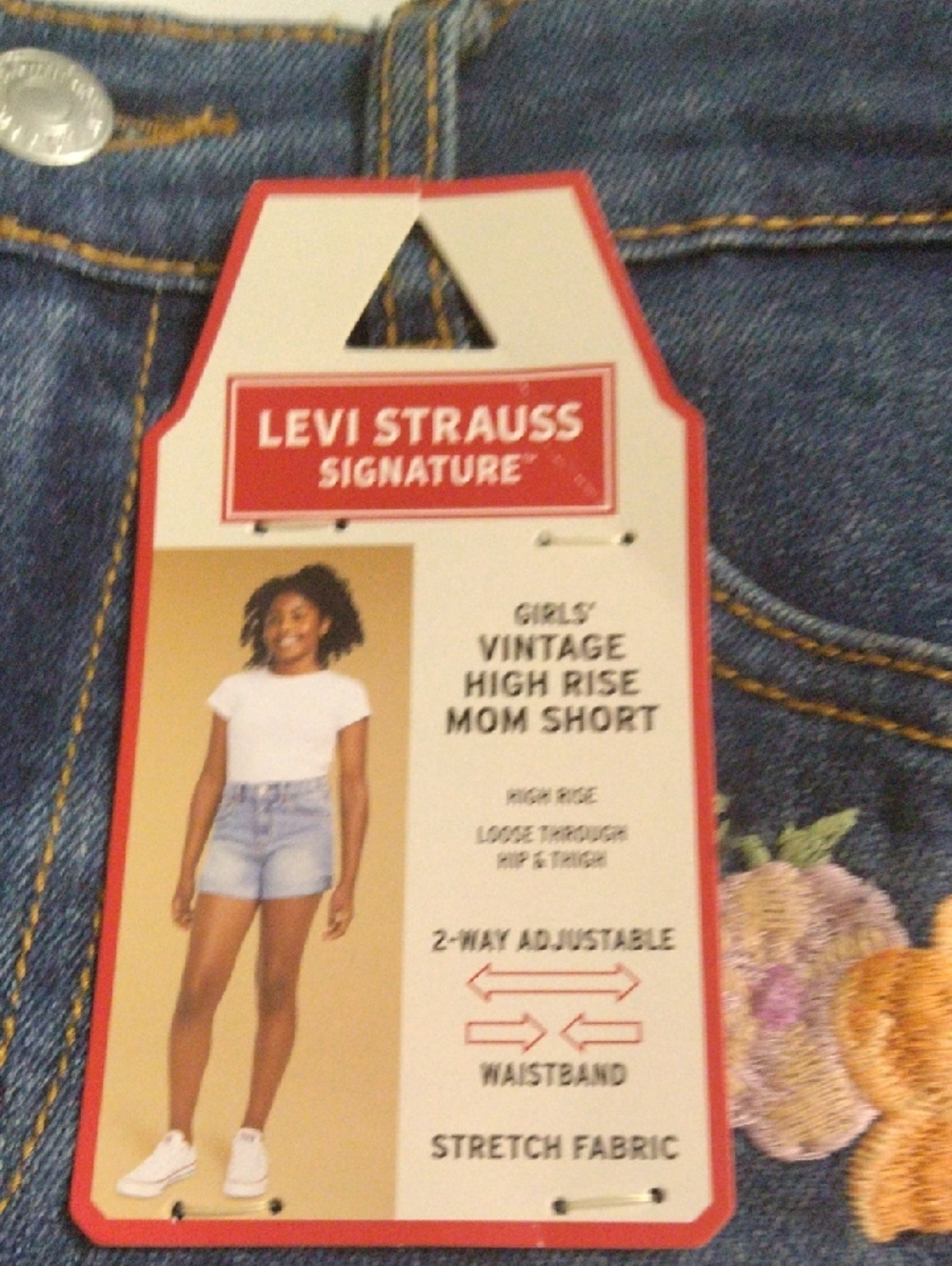 Levi's Strauss Signature Girls Blue Embroidered Cuffed Denim Shorts 12 Reg - Picture 2 of 4